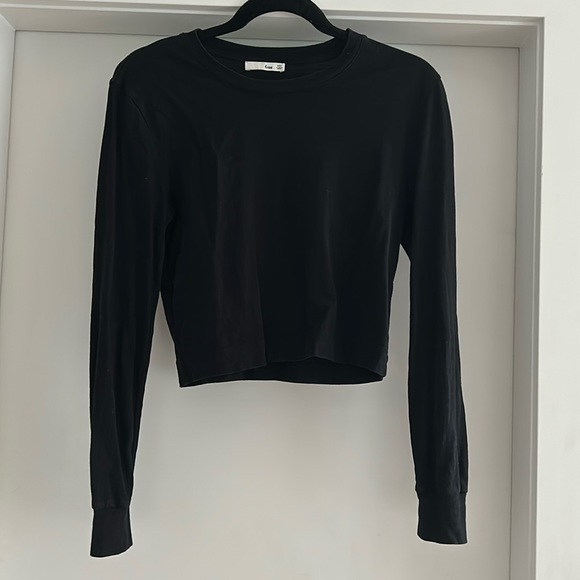 Wilfred Longsleeve - Picture 1 of 2